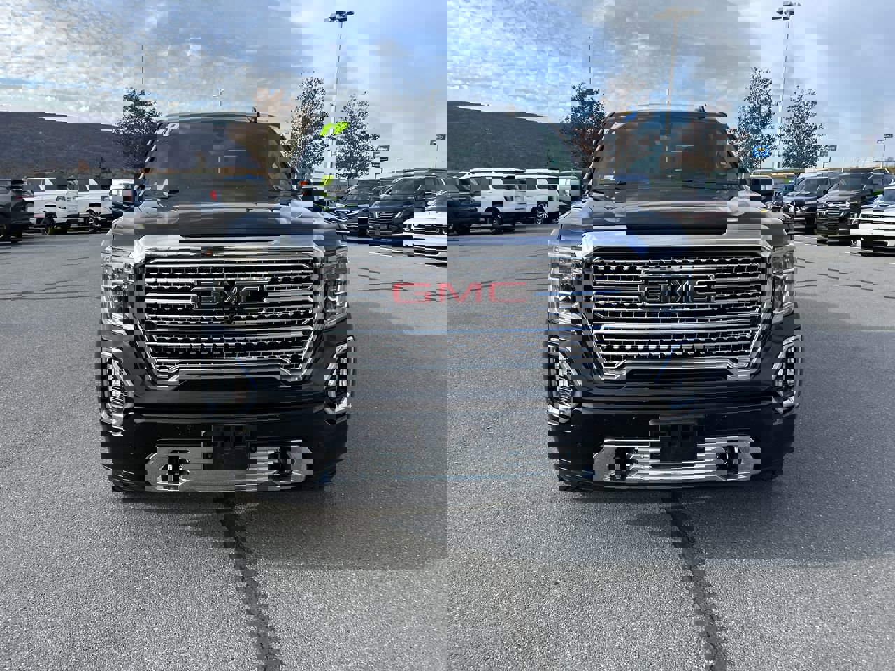 Used 2019 GMC Sierra 1500 Denali image 2