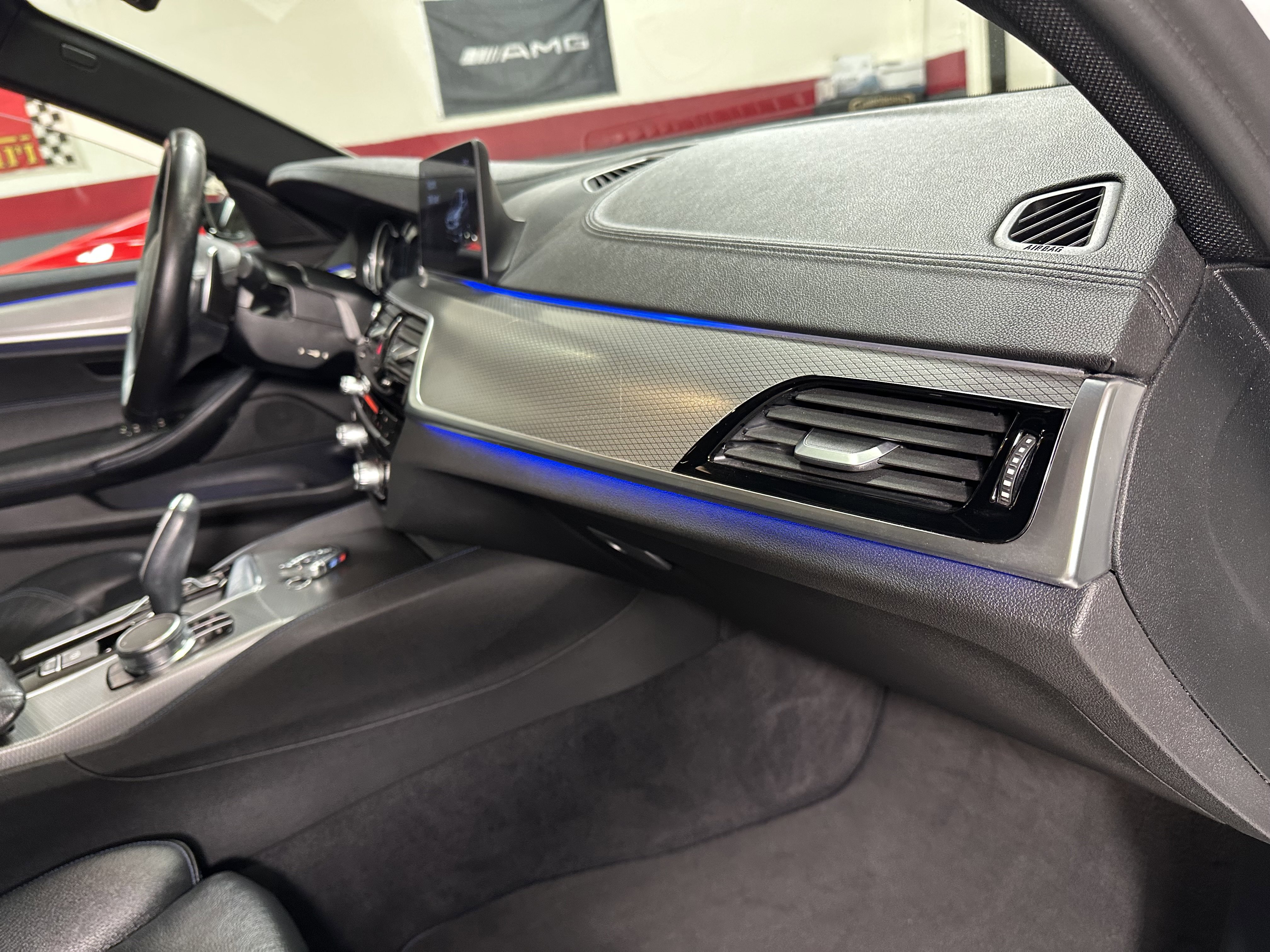 Used 2017 BMW 540i w/ M Sport Package RWD image 22