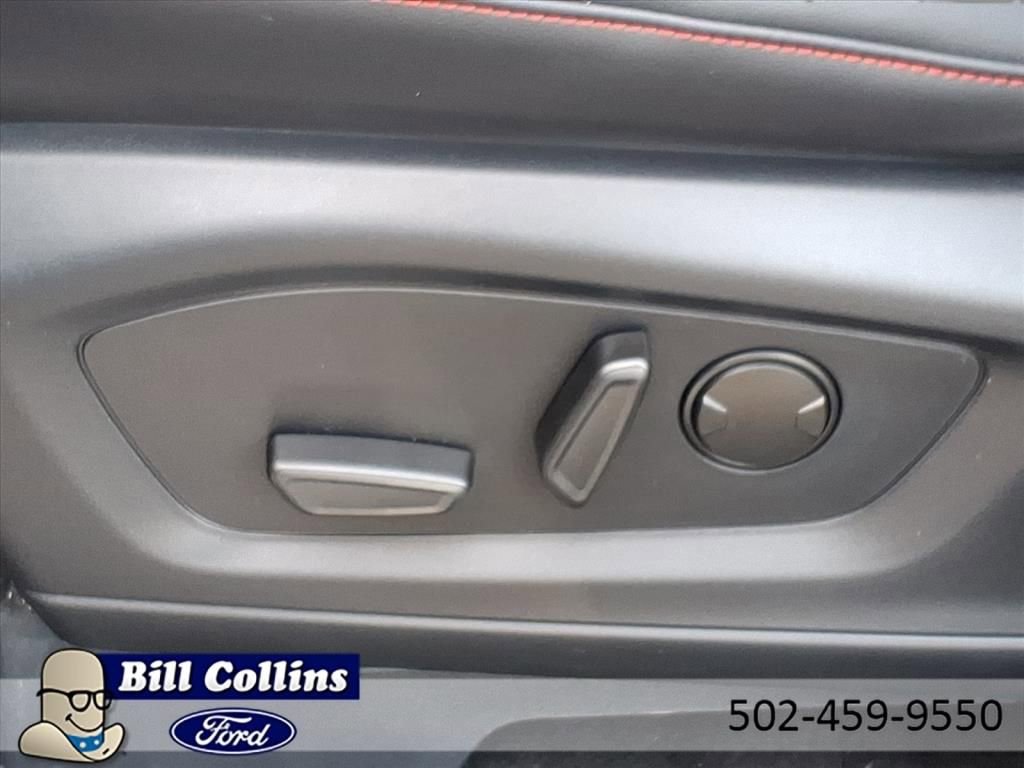 New 2026 Ford Explorer ST-Line w/ ST-Line Street Pack image 18