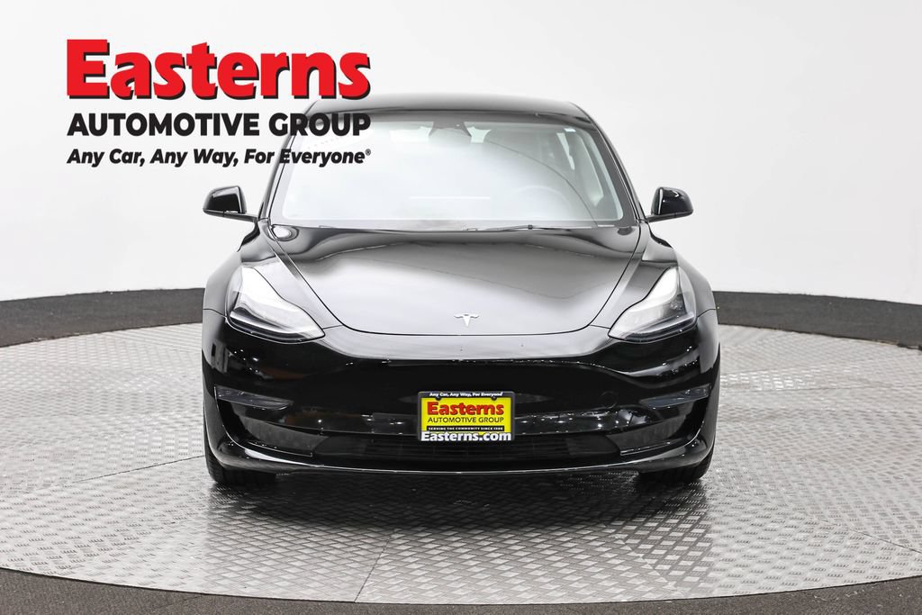 Used 2023 Tesla Model 3 Standard Range RWD image 2