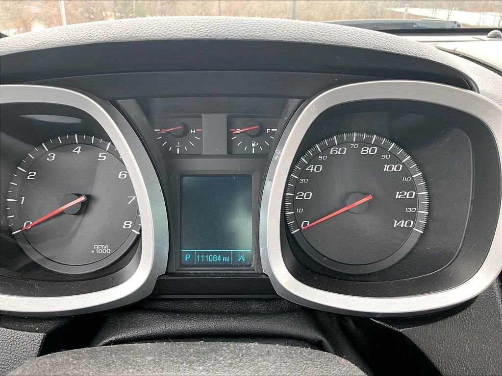 Used 2015 Chevrolet Equinox LS image 14