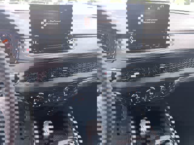 Used 2023 Honda Accord EX image 18