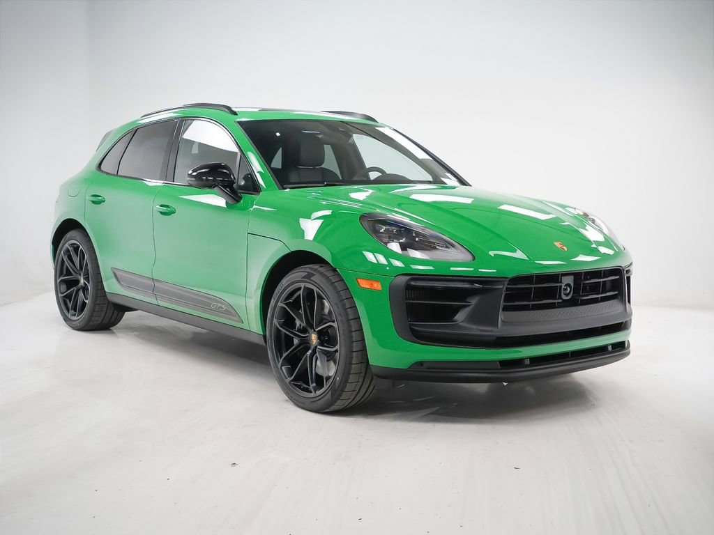 Certified 2026 Porsche Macan GTS image 8