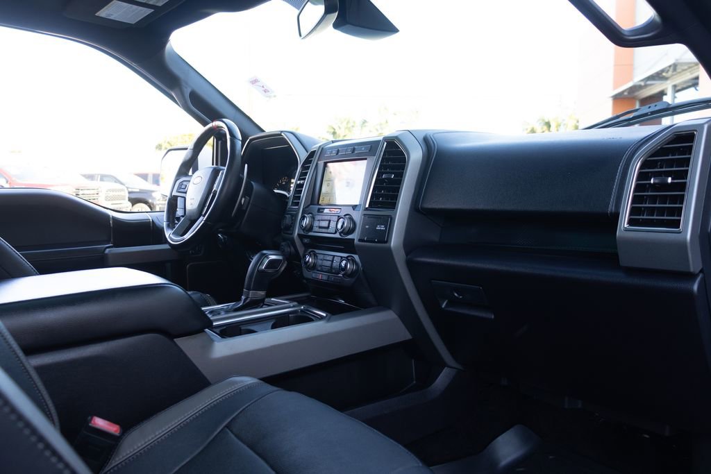 Used 2018 Ford F150 Raptor w/ Equipment Group 802A Luxury AWD/4WD image 23