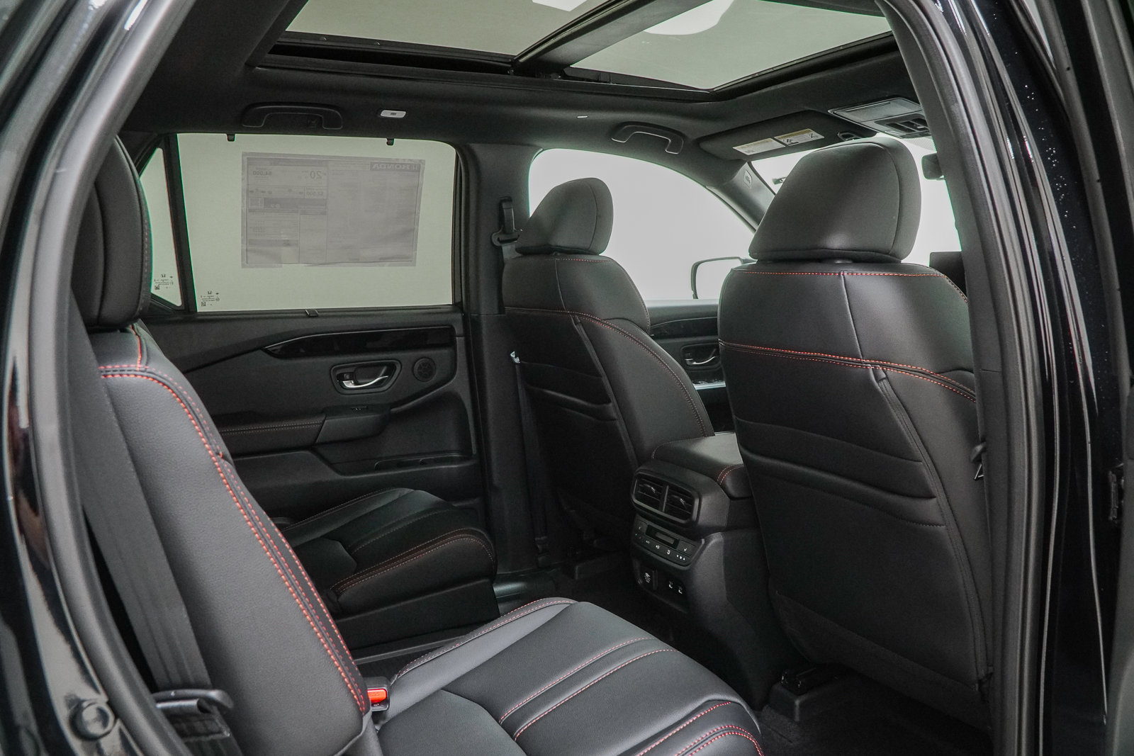 New 2026 Honda Pilot TrailSport image 36