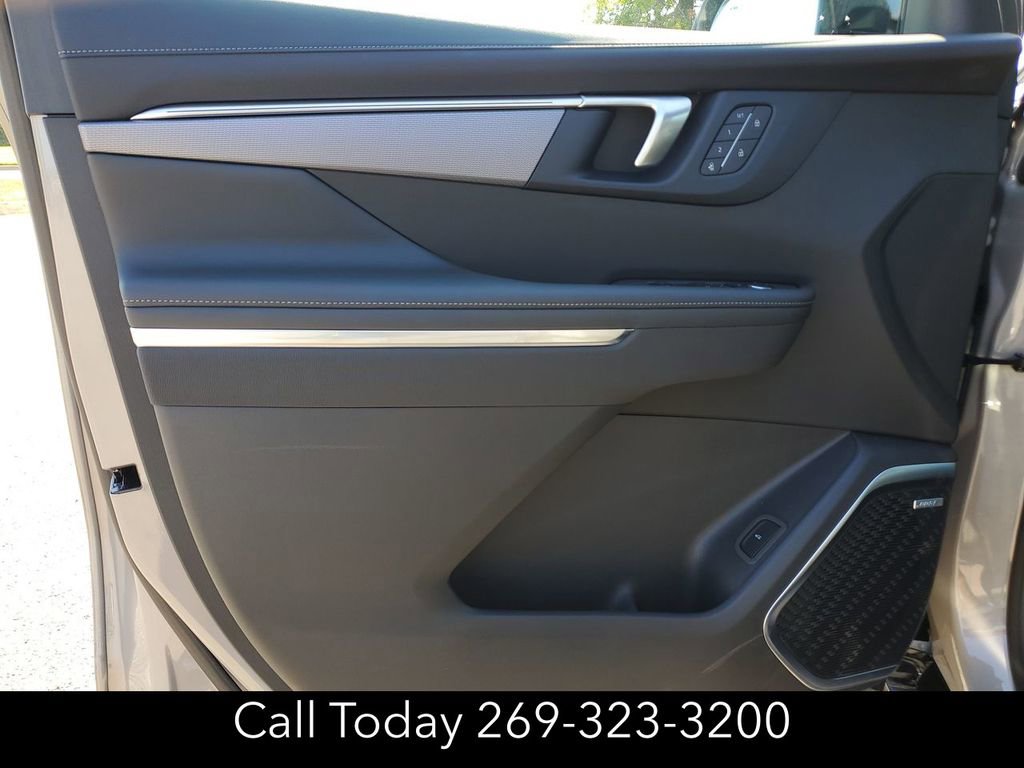 New 2026 Buick Enclave Sport Touring w/ Power Package image 23