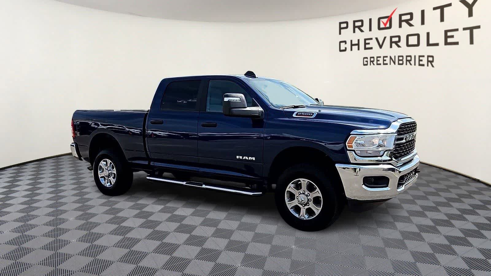 Used 2024 RAM 2500 Big Horn w/ Bed Utility Group AWD/4WD image 2