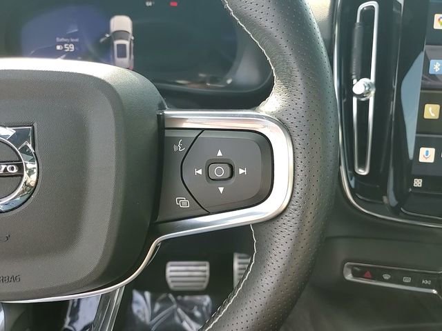 Used 2021 Volvo XC40 P8 Recharge w/ Advanced Package image 19