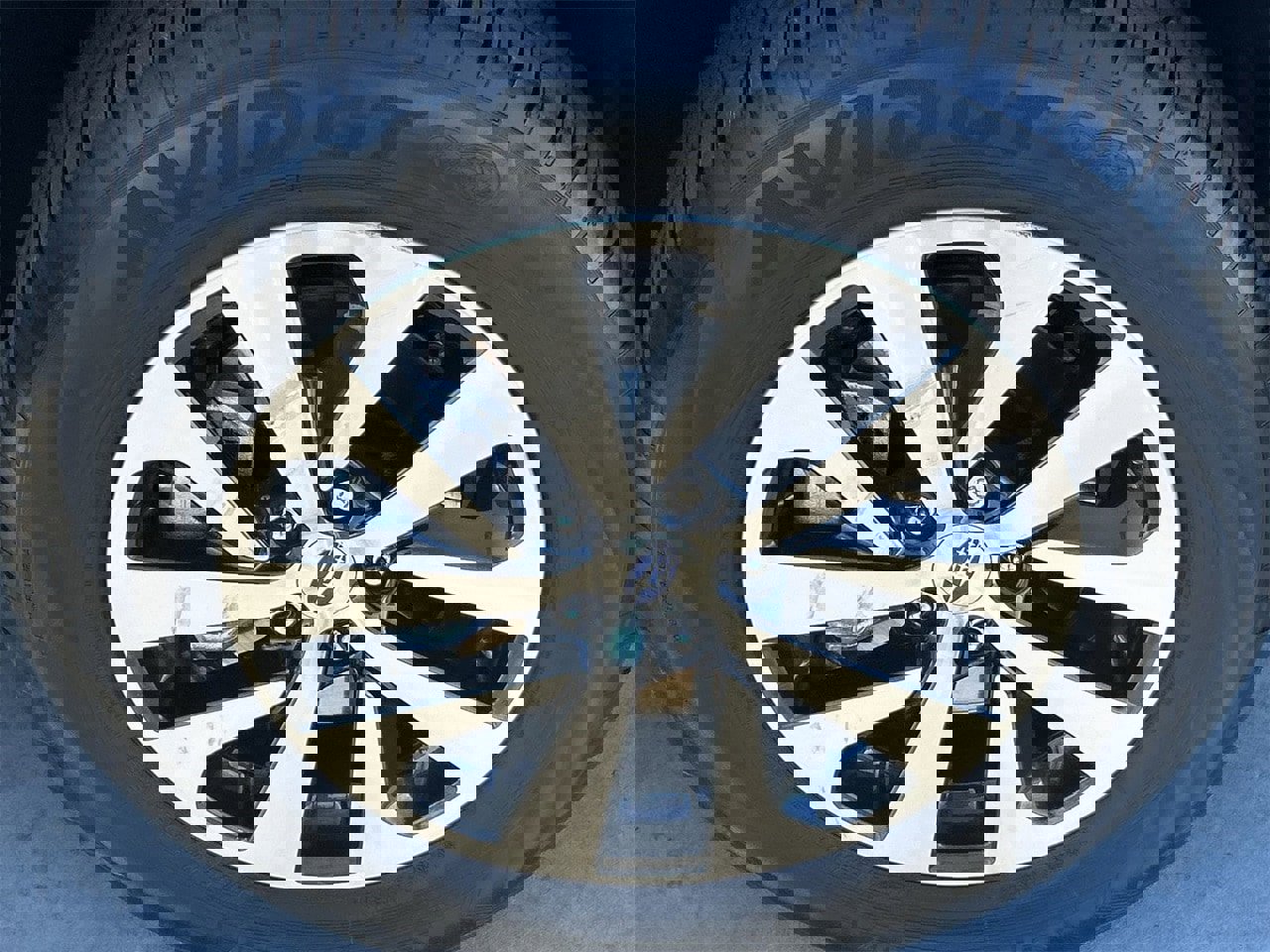 Certified 2024 Subaru Outback 2.5i image 7