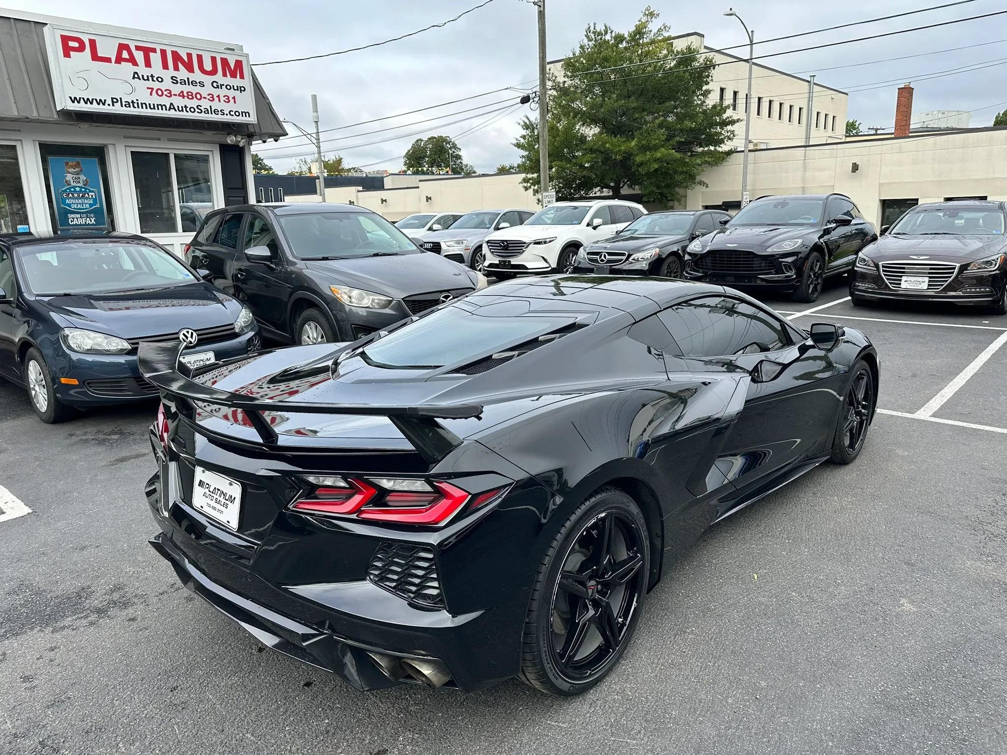 Used 2020 Chevrolet Corvette Stingray Coupe w/ 1LT RWD image 6