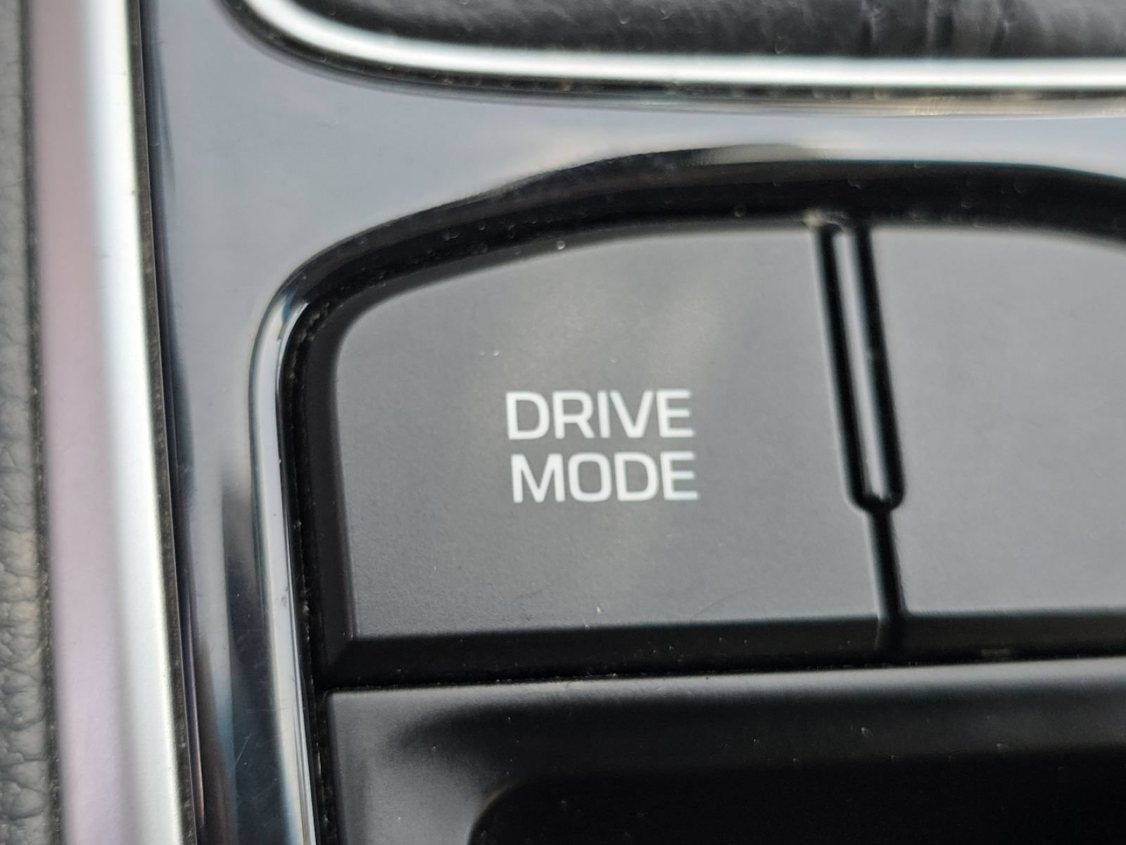 Used 2019 Hyundai Sonata Limited FWD image 12