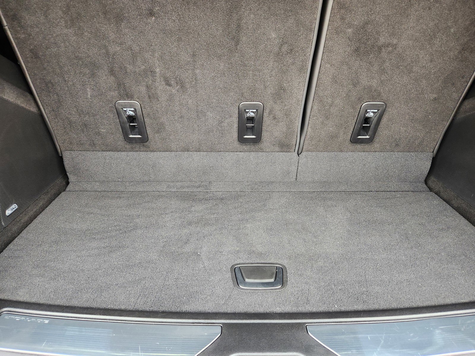 Certified 2024 Cadillac Escalade Sport w/ LPO, ONYX Package image 27