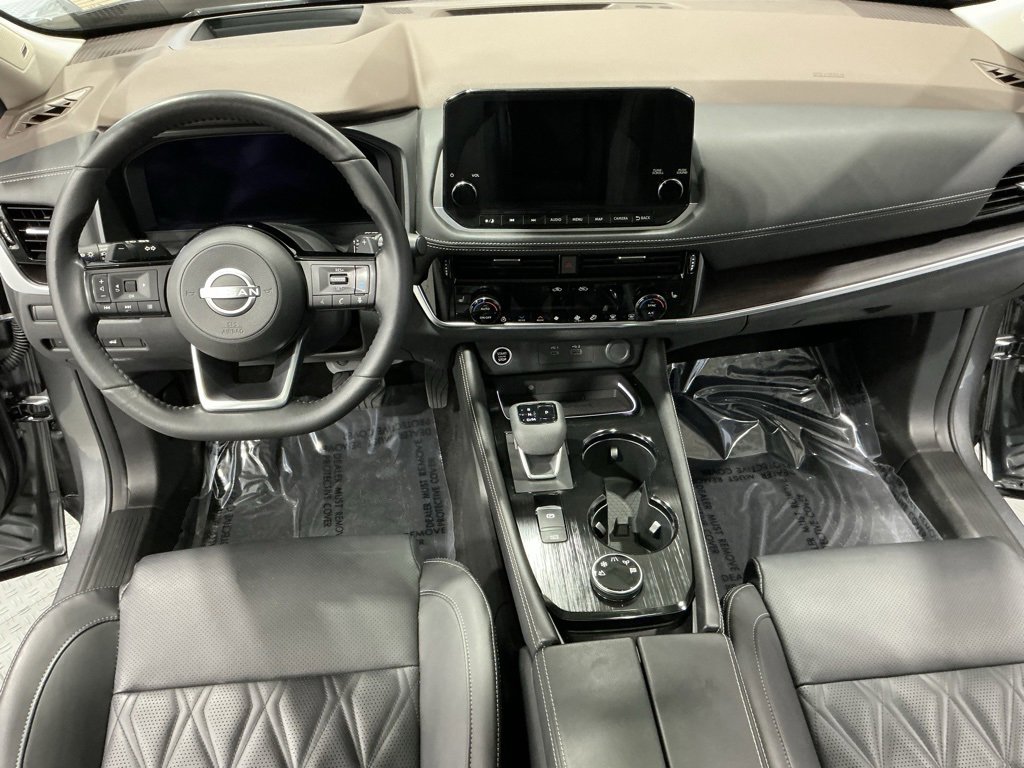 Used 2023 Nissan Rogue Platinum w/ Platinum Premium Package image 22