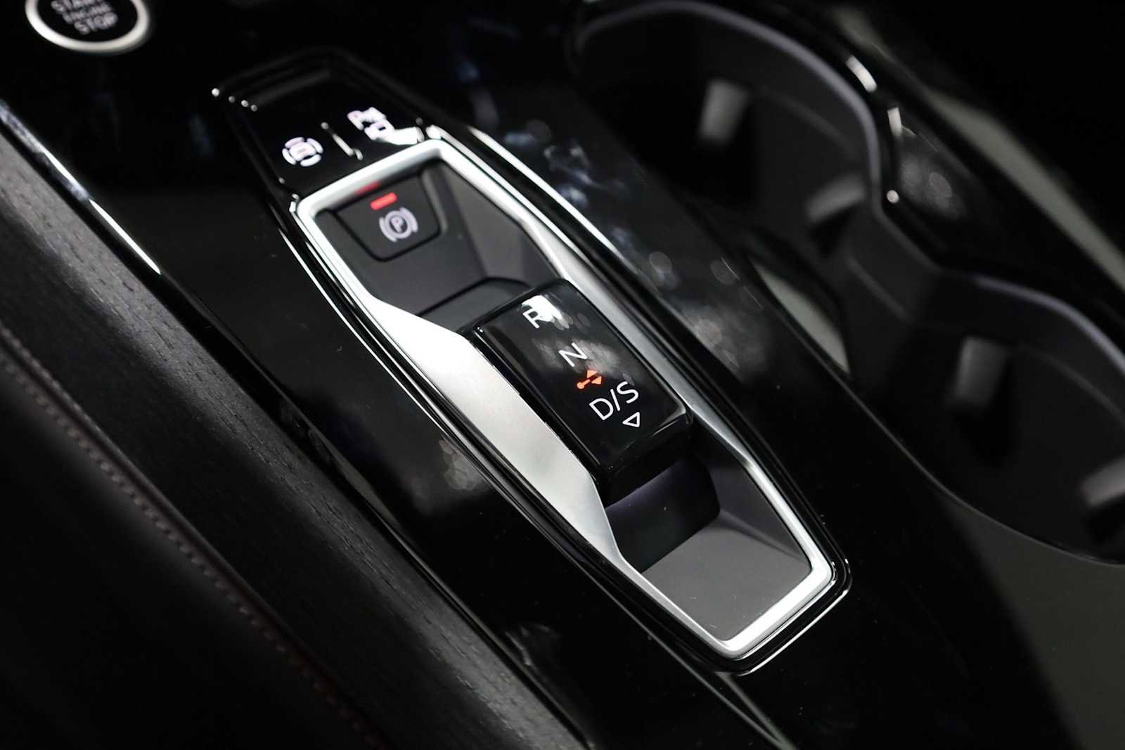 New 2025 Audi A5 2.0T Premium image 30