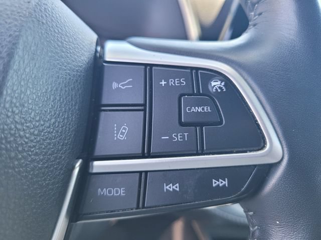 Used 2022 Toyota Highlander XSE AWD/4WD image 26