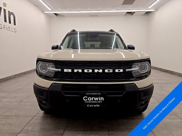 Certified 2025 Ford Bronco Sport Outer Banks w/ Outer Banks Tech Package+ AWD/4WD image 8