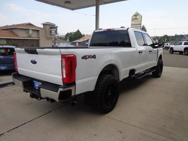 Used 2023 Ford F350 XLT image 5