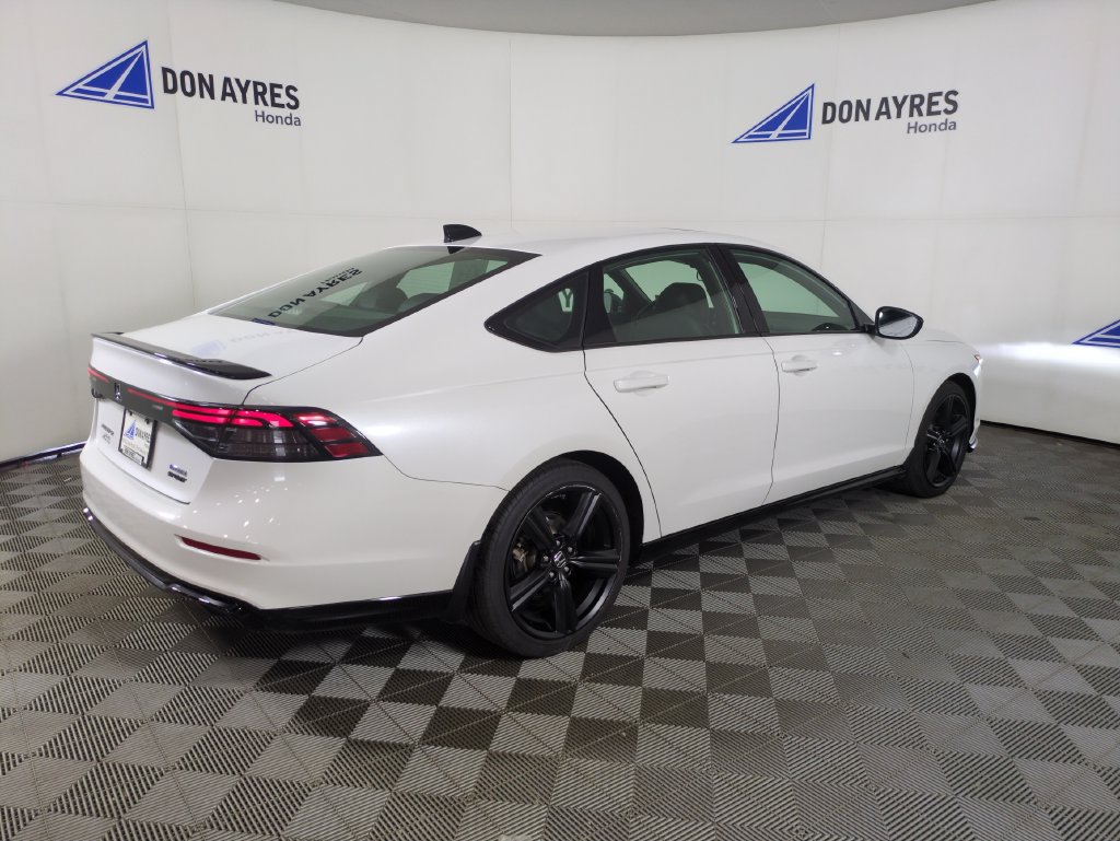 Certified 2024 Honda Accord Sport image 9