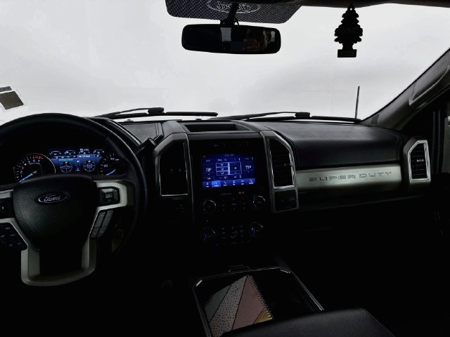 Used 2018 Ford F250 Lariat w/ Lariat Value Package AWD/4WD image 27