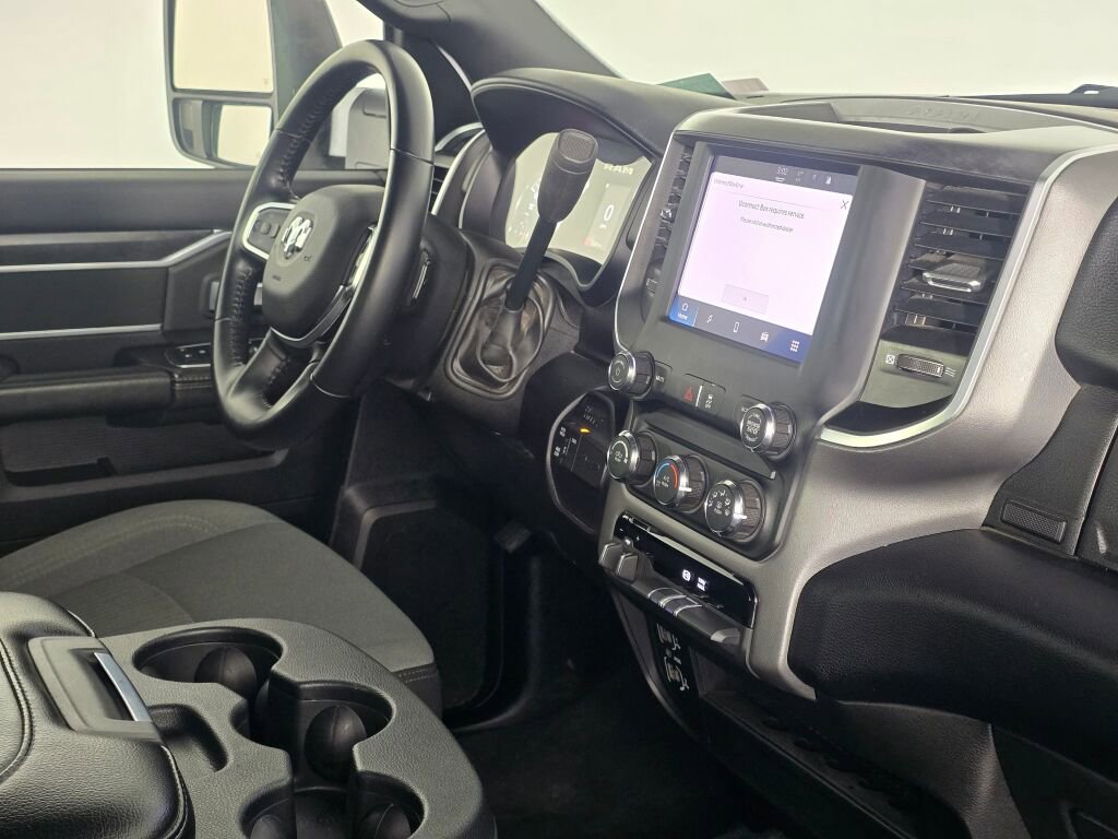 Used 2024 RAM 2500 Big Horn image 42