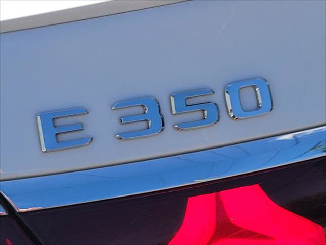 Used 2025 Mercedes-Benz E 350 4MATIC Sedan w/ Winter Package image 9