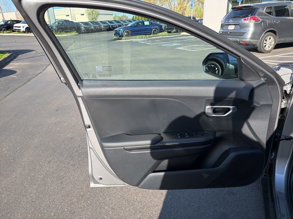 New 2026 Kia K4 FWD image 25
