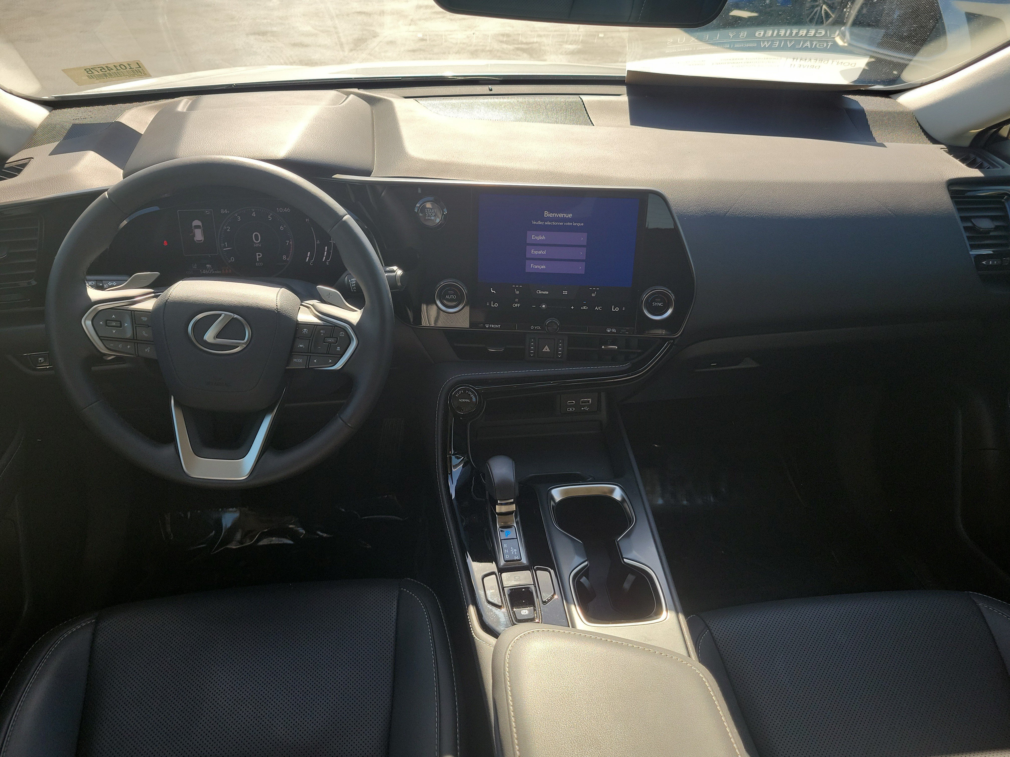 Used 2024 Lexus NX 250 FWD w/ Towing Package (2000 Lbs) image 15