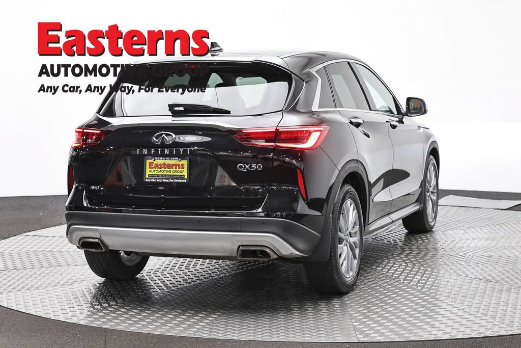 Used 2023 INFINITI QX50 Pure AWD/4WD image 5