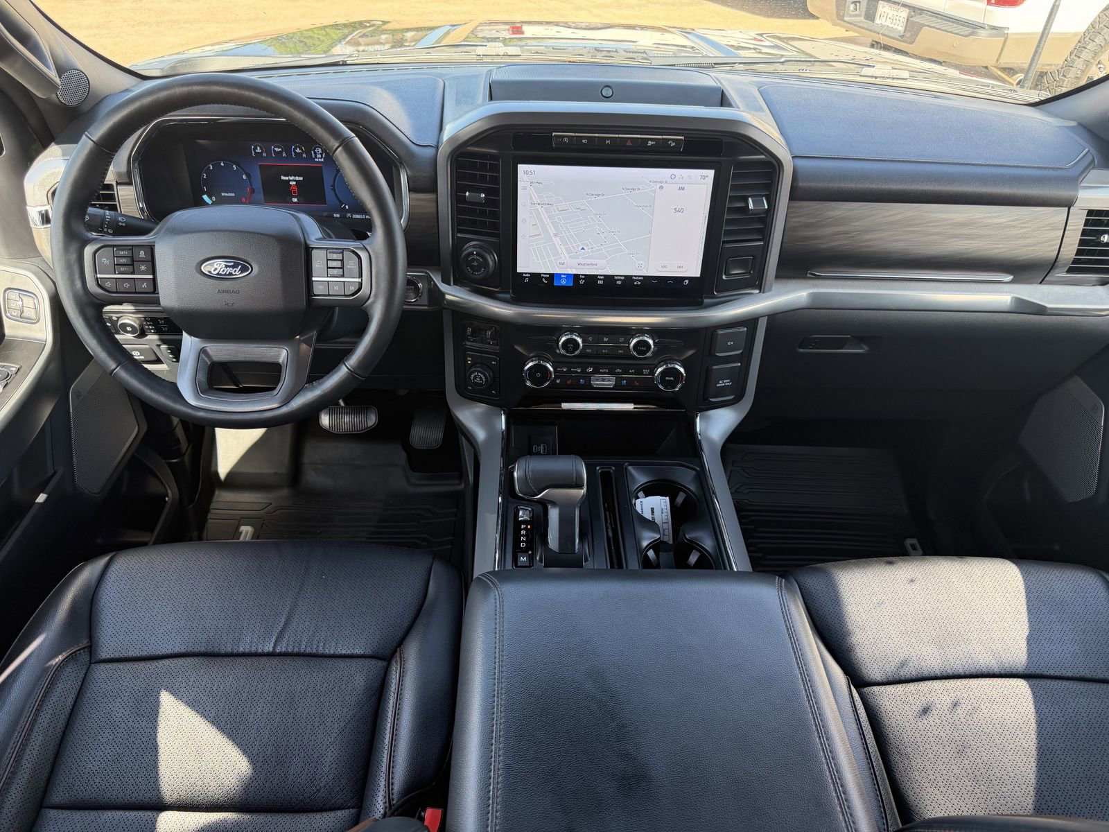 Used 2024 Ford F150 Lariat w/ FX4 Off-Road Package image 10