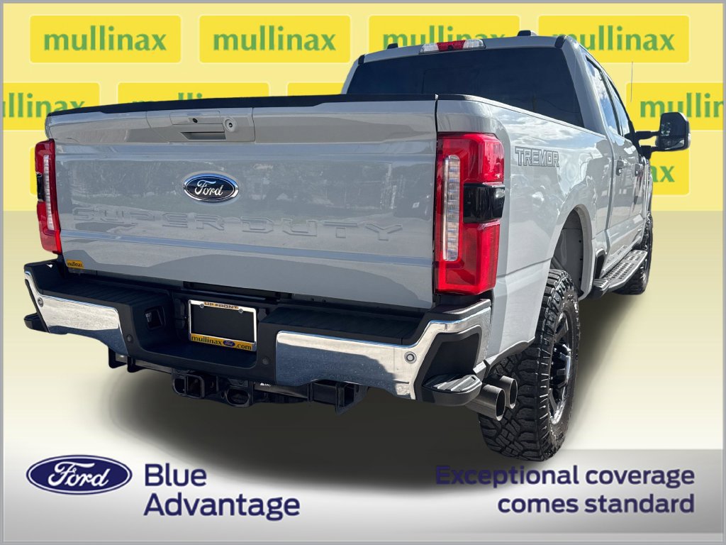 Used 2026 Ford F250 Lariat w/ Tremor Off-Road Package AWD/4WD image 4