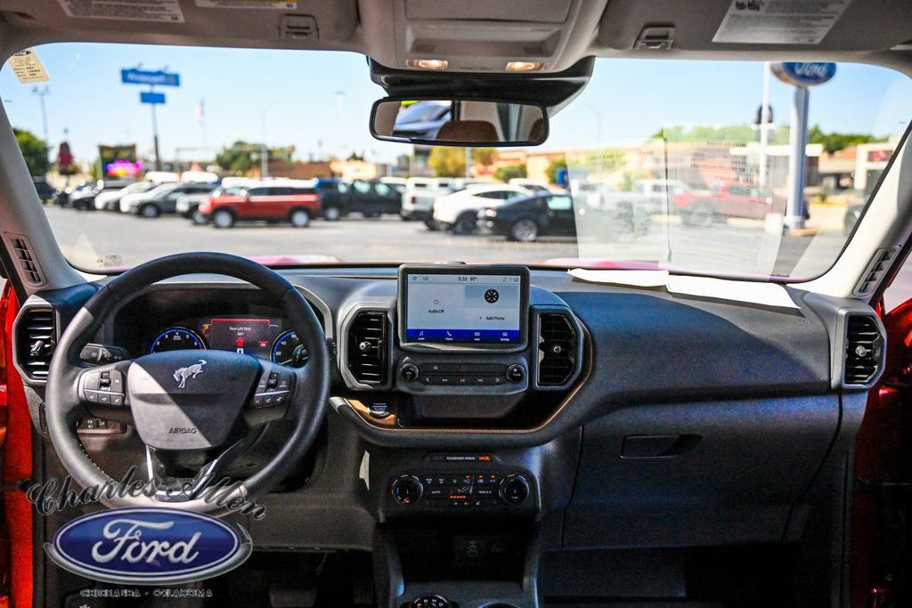 Used 2024 Ford Bronco Sport Outer Banks image 13