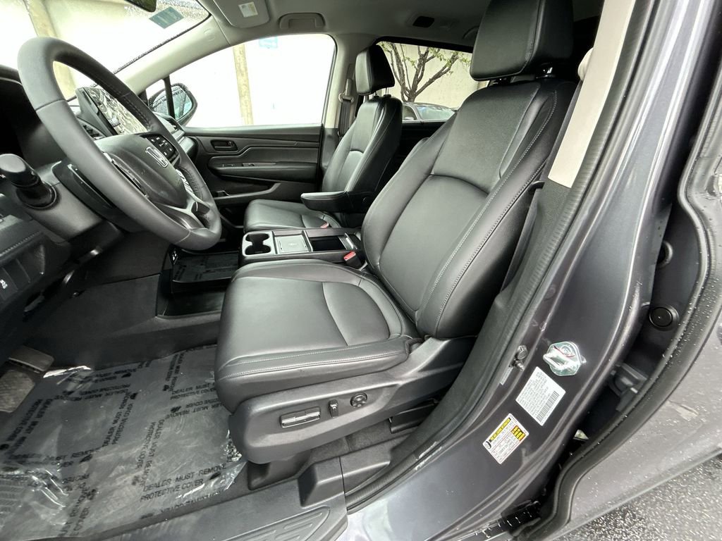 Certified 2025 Honda Odyssey EX-L image 11