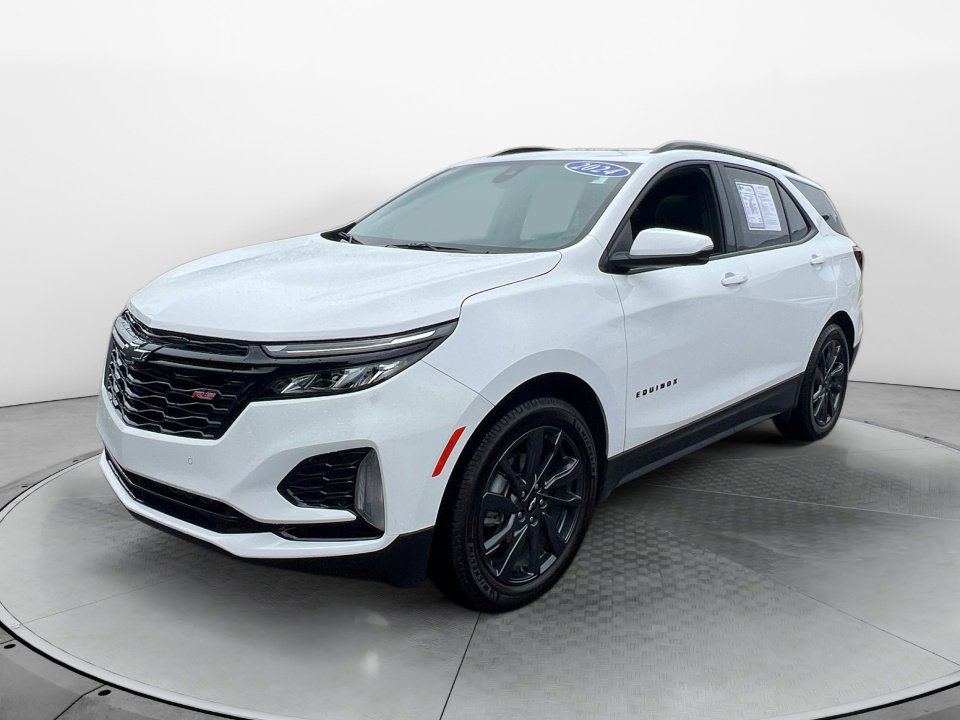Used 2024 Chevrolet Equinox RS w/ RS Leather Package FWD image 3