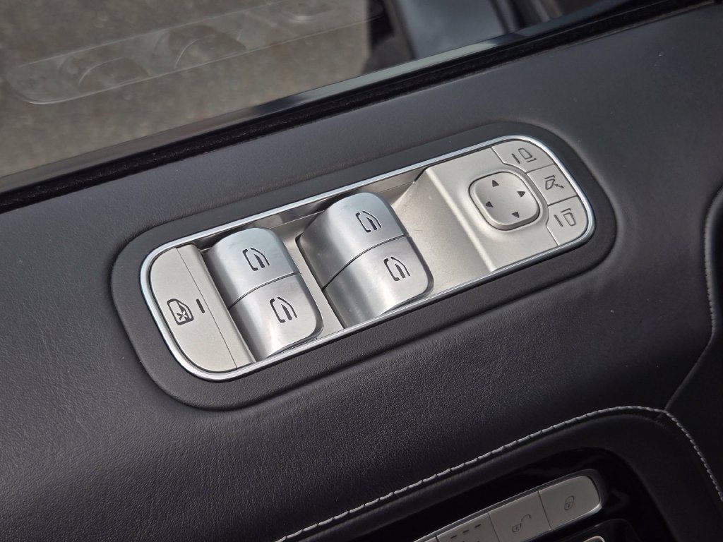 Used 2021 Mercedes-Benz G 550 image 13