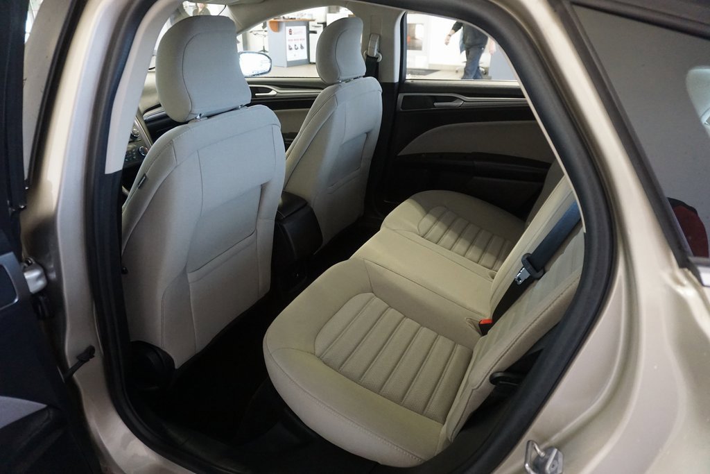 Used 2018 Ford Fusion S image 18