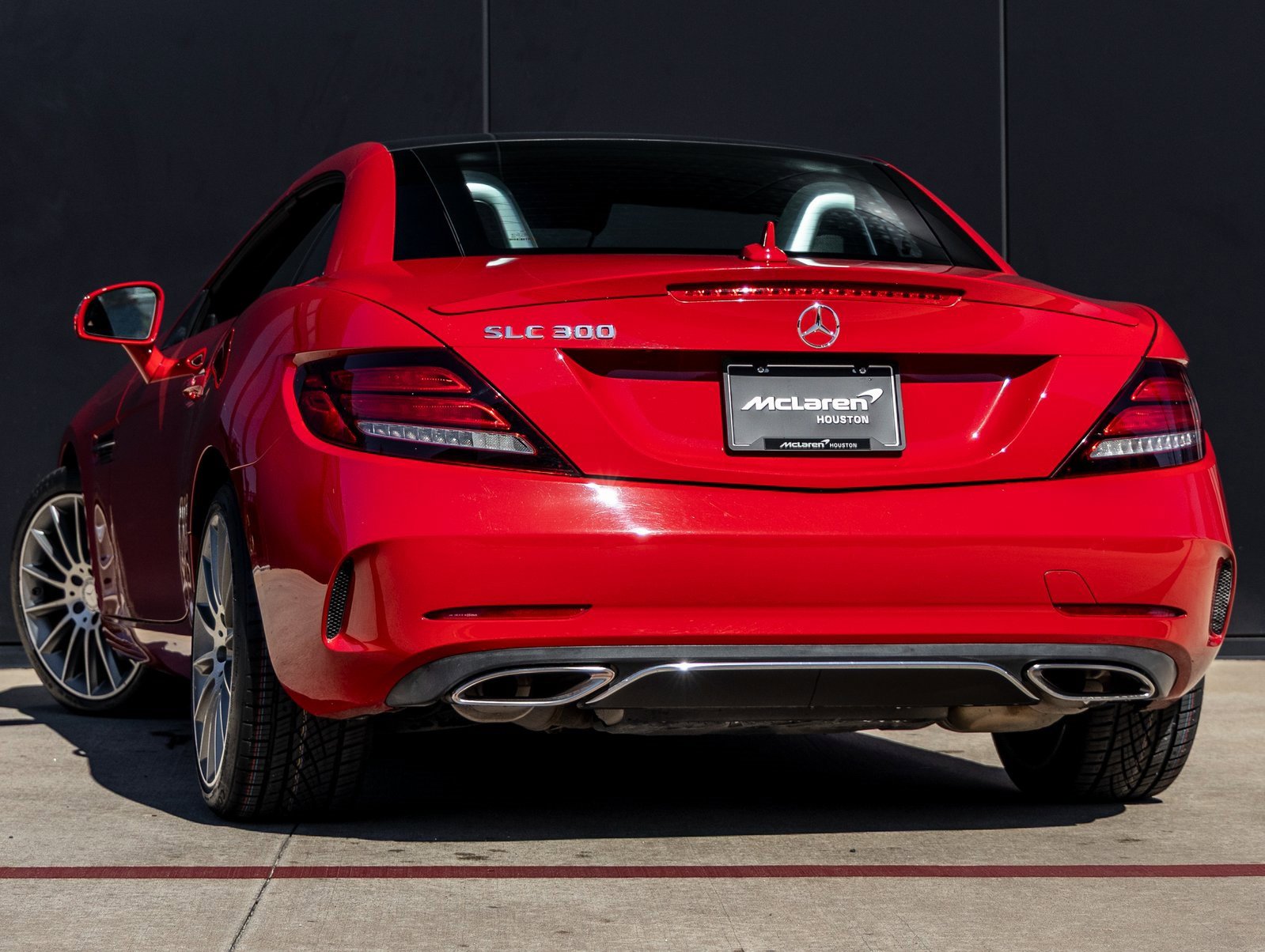 Used 2017 Mercedes-Benz SLC 300 image 6