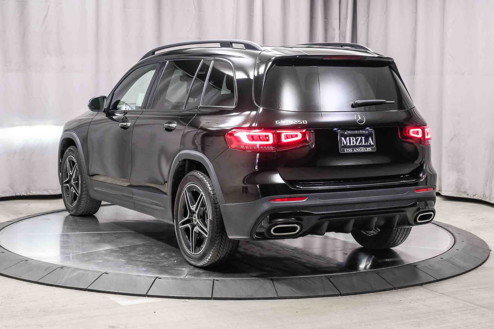 Certified 2023 Mercedes-Benz GLB 250 video 2