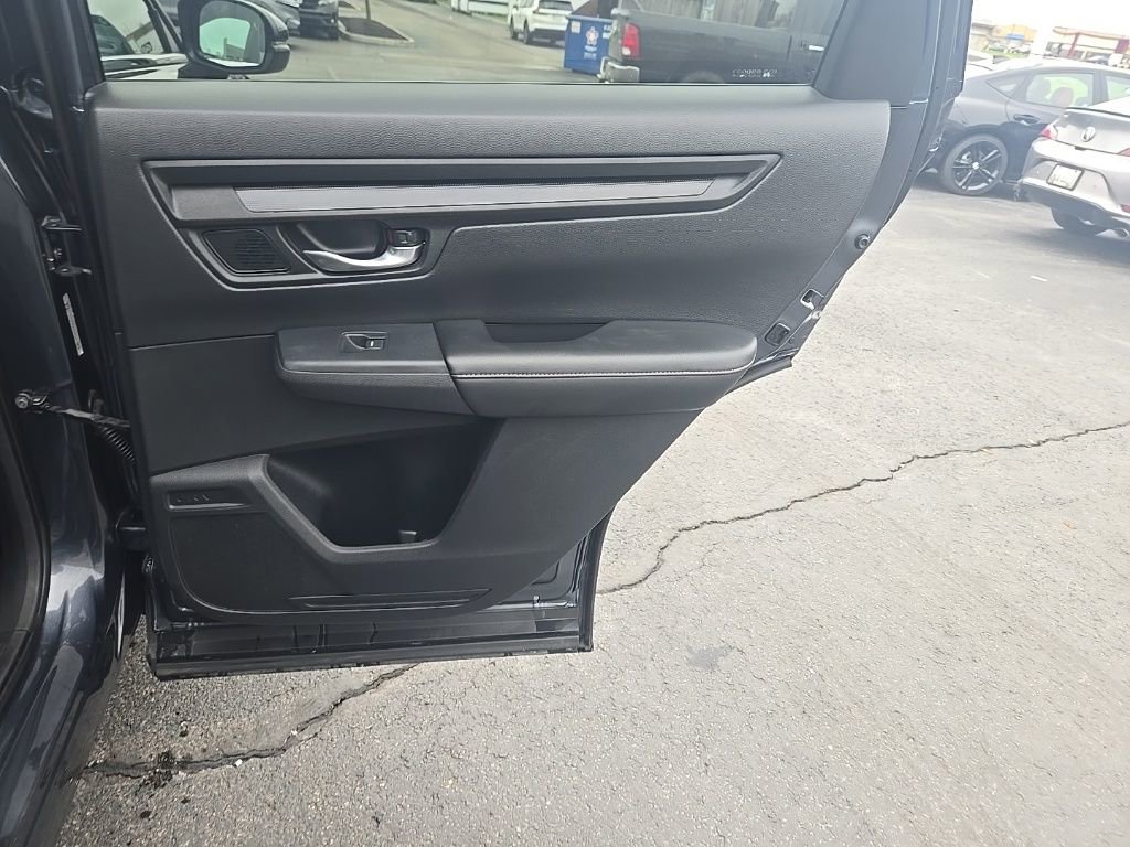 Used 2025 Honda CR-V Sport-L image 28