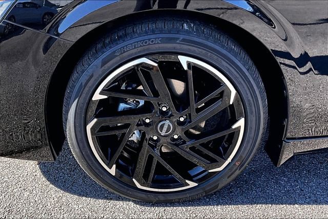 New 2026 Nissan Sentra SR w/ SR Premium Package image 9