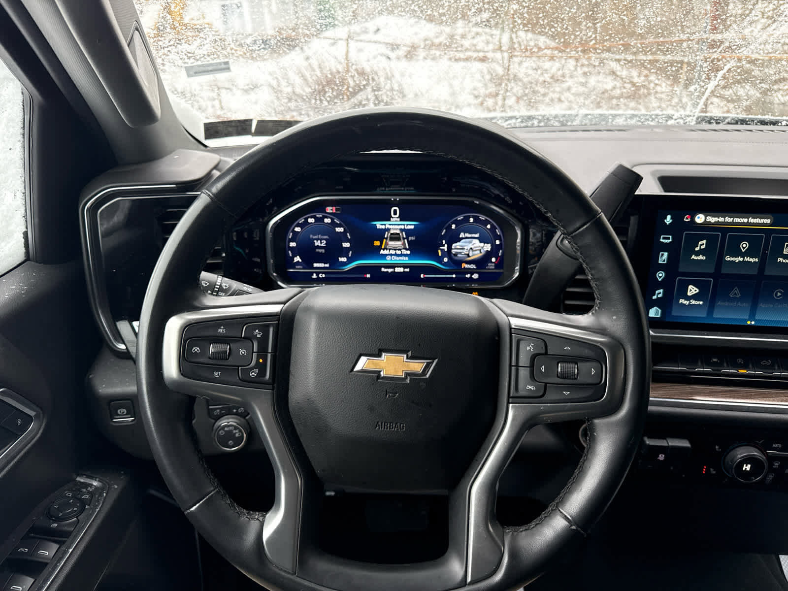 Used 2025 Chevrolet Silverado 1500 LT image 14