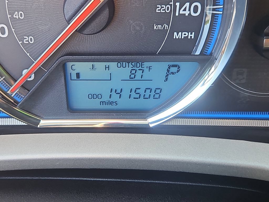 Used 2013 Toyota RAV4 Limited AWD/4WD image 13