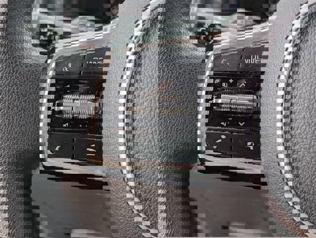 Used 2022 Kia Sorento LX FWD image 22