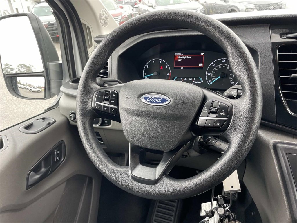 Used 2023 Ford Transit 350 XLT image 21