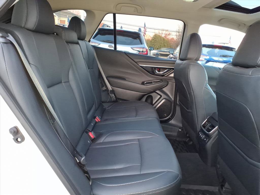 Certified 2022 Subaru Outback Limited w/ Popular Package #2 image 7