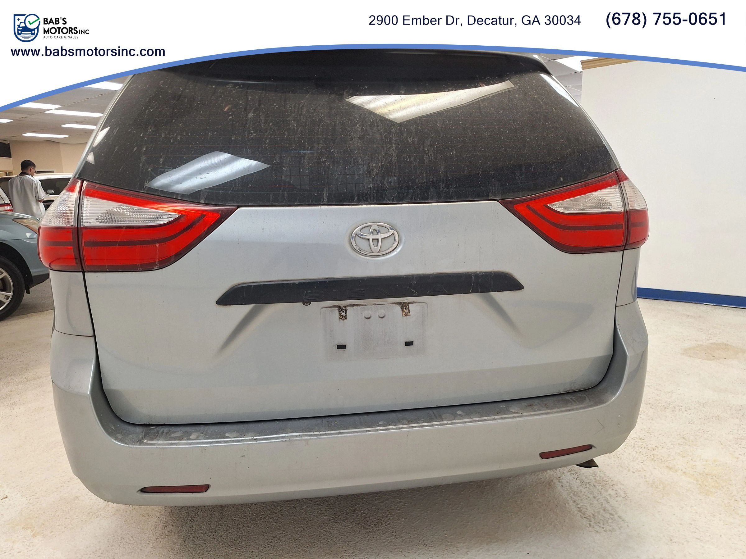Used 2015 Toyota Sienna L FWD image 8