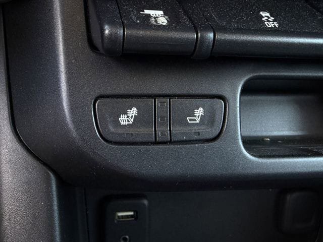 Used 2016 Chevrolet Colorado Z71 RWD image 20