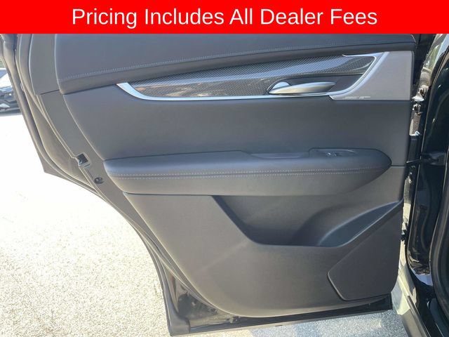Used 2025 Cadillac XT5 Sportv w/ Technology Package AWD/4WD image 12