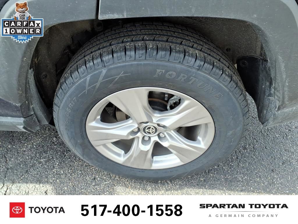 Used 2025 Toyota RAV4 XLE image 10
