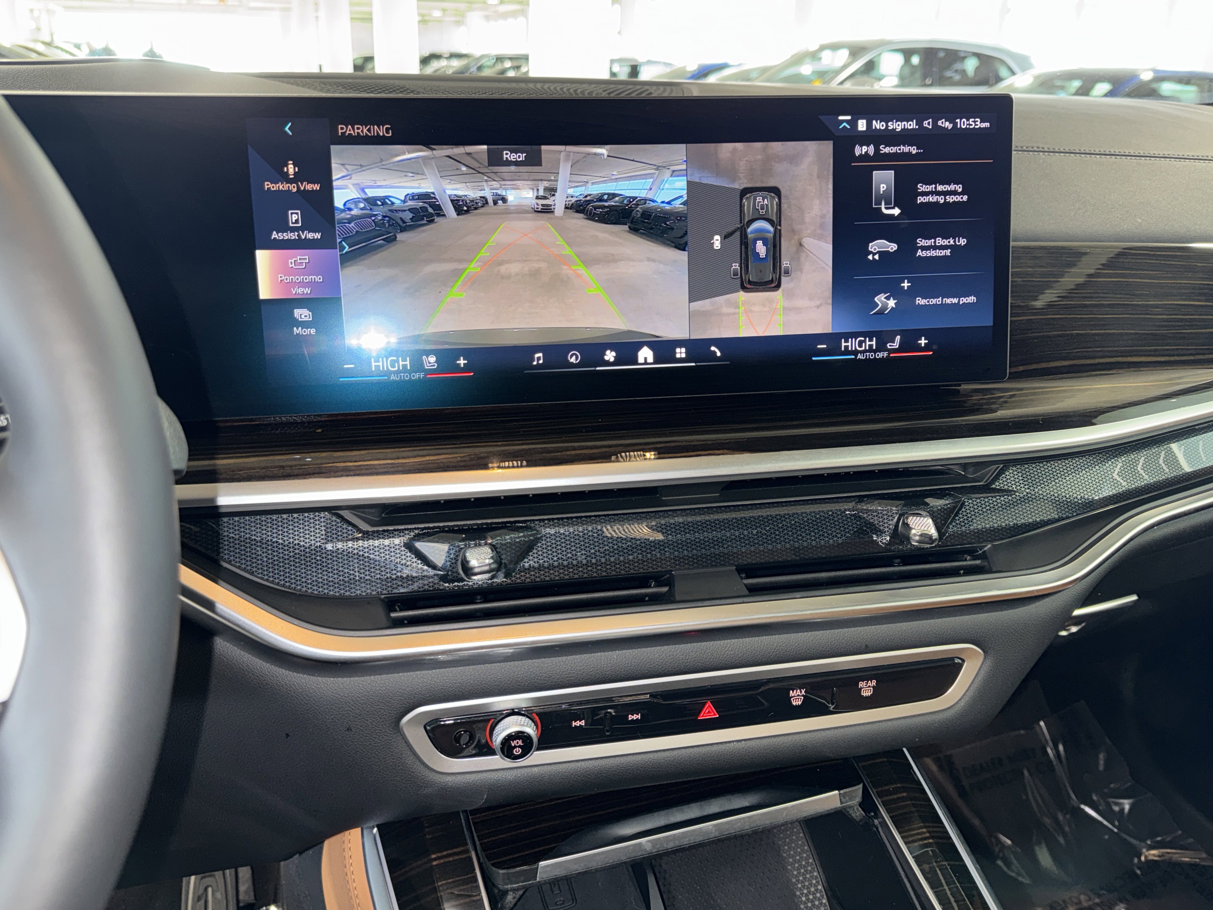 Certified 2025 BMW X5 xDrive40i w/ M Sport Package image 27