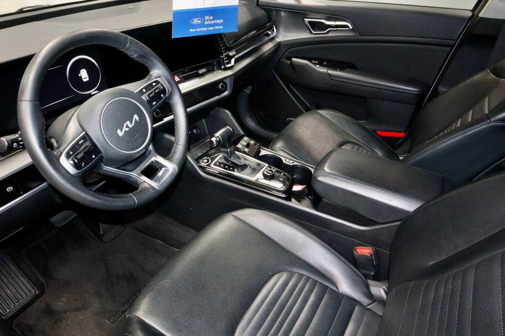 Used 2023 Kia Sportage SX image 25